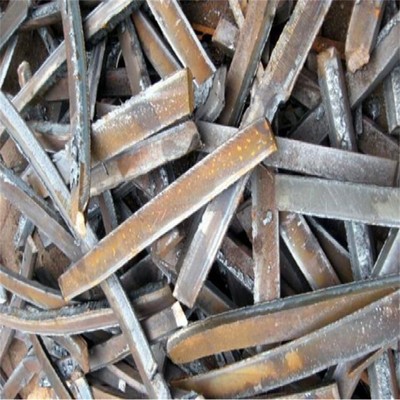 龍華區一站式廢鐵回收與金屬加工服務，高效上門，專業處理